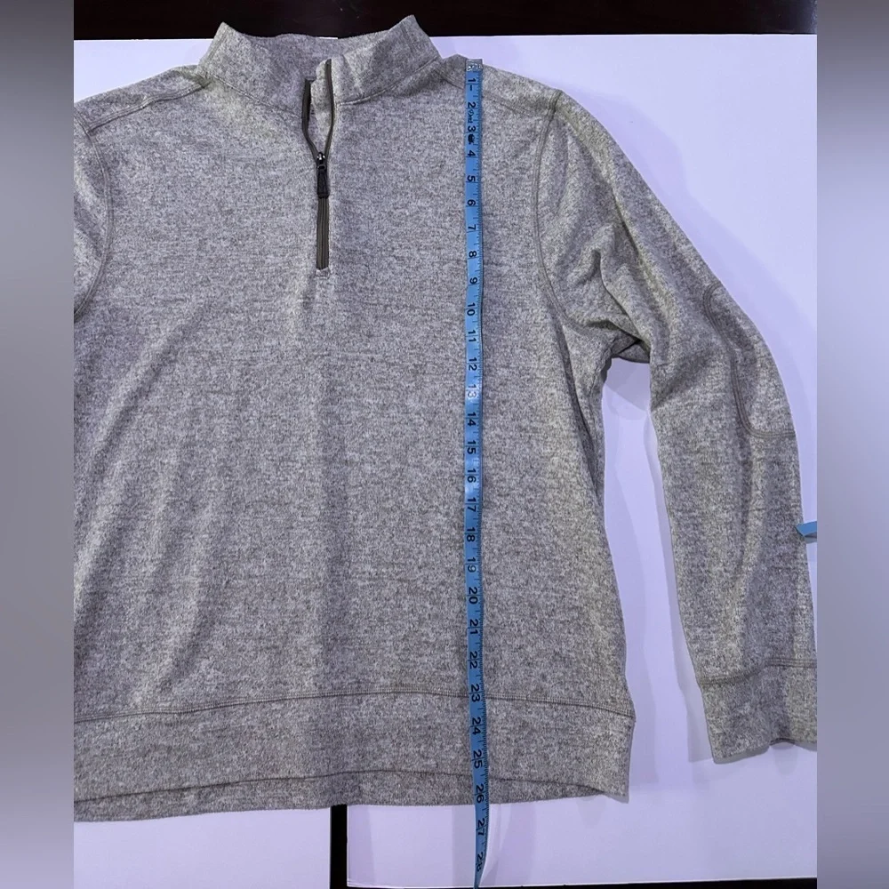 Greg Norman Men’s Medium Heather Gray 1/4 Zip Pullover Fleece Golf Sweatshirt